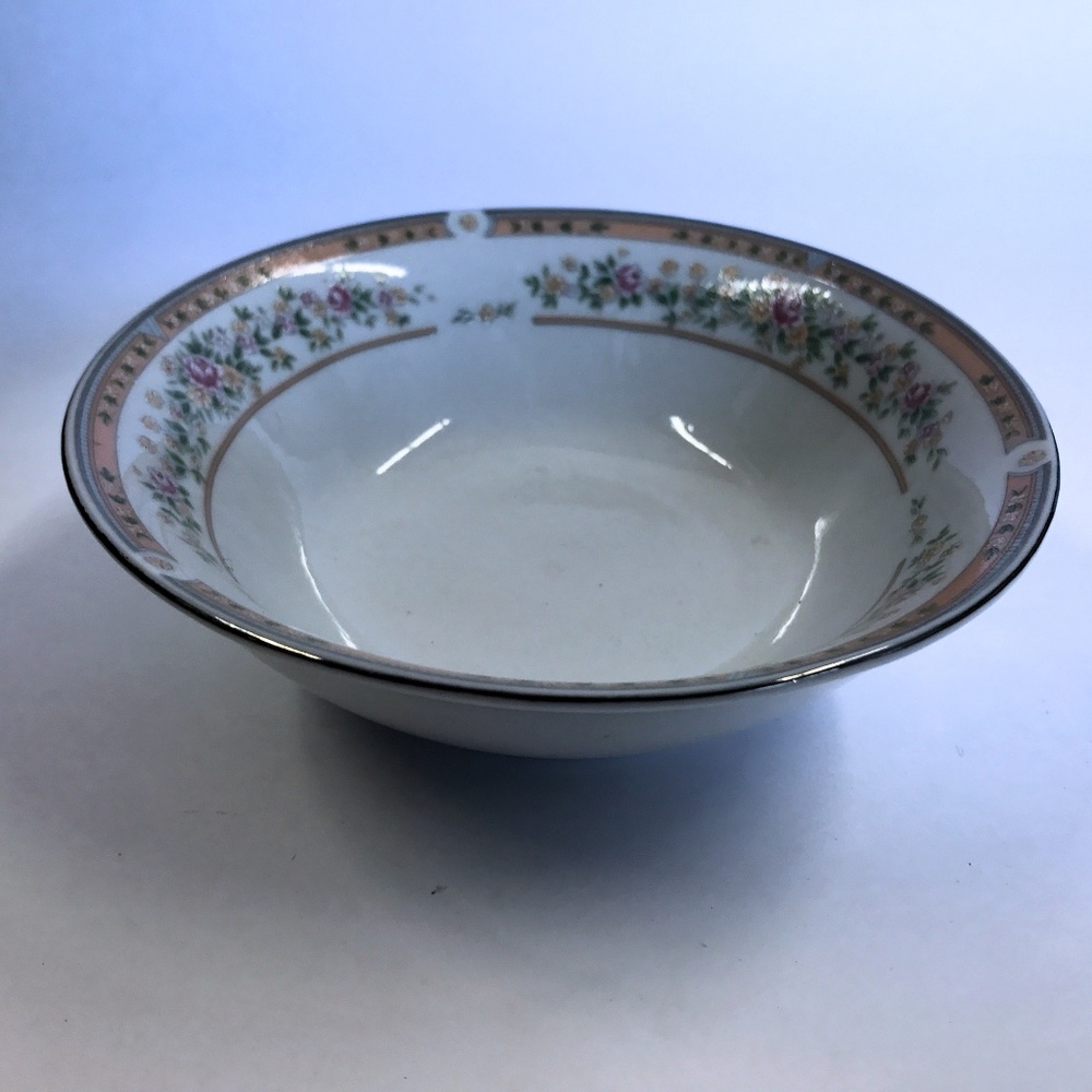 Kentfield & Sawyer Berry Bowl Hand Decorated